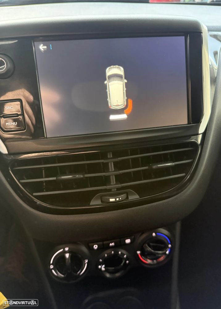 Peugeot 208 1.5 BlueHDi Signature - 38