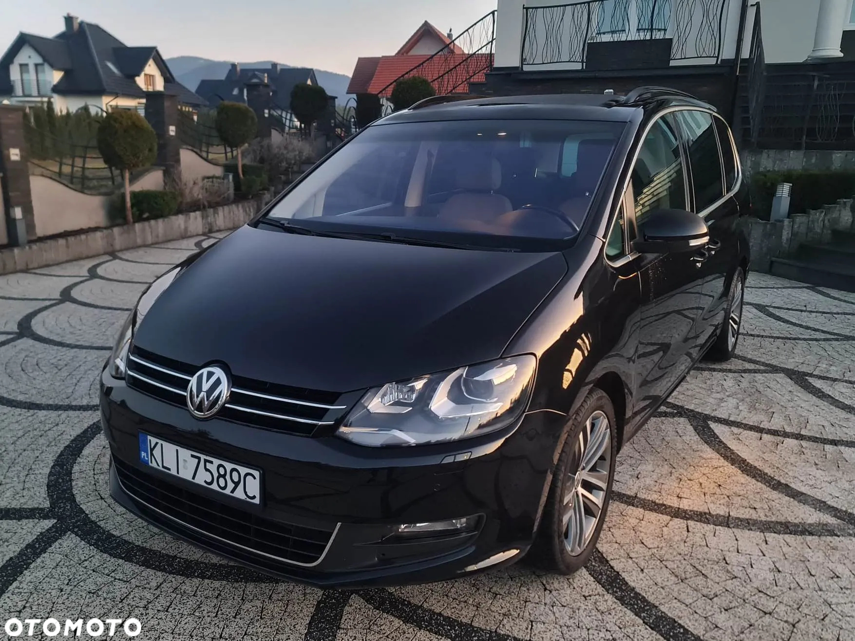 Volkswagen Sharan 2.0 TDI (BlueMotion Technology) Highline - 4
