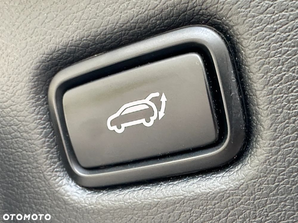 Kia ProCeed 1.6 T-GDI GT DCT - 20