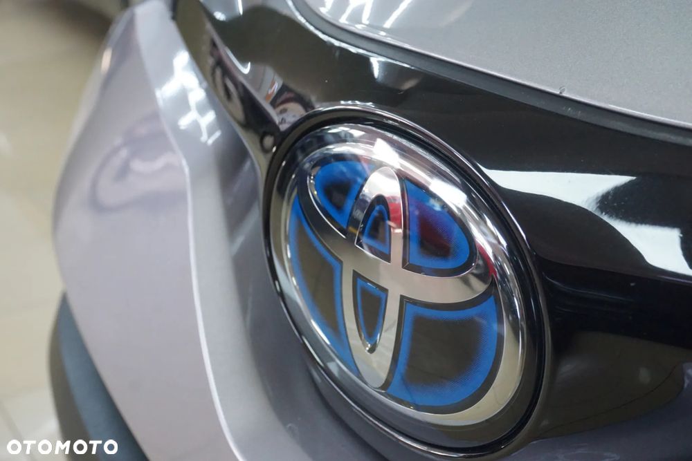 Toyota C-HR Hybrid Business-Edition - 14