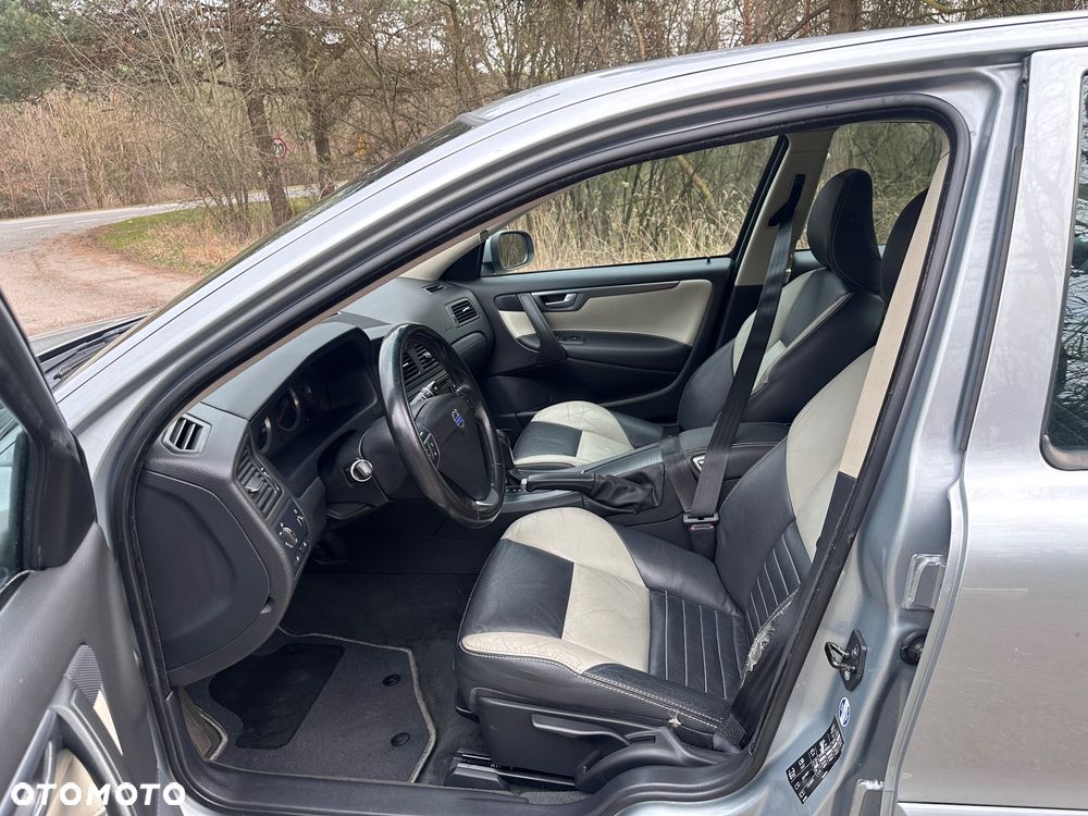 Volvo S60 2.4 Summum - 10