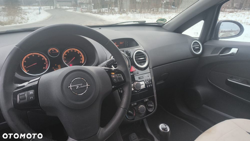Opel Corsa - 5