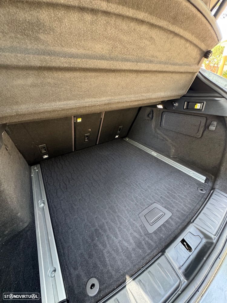 Jaguar F-Pace 2.0 i4D R-Sport AWD Aut. - 15