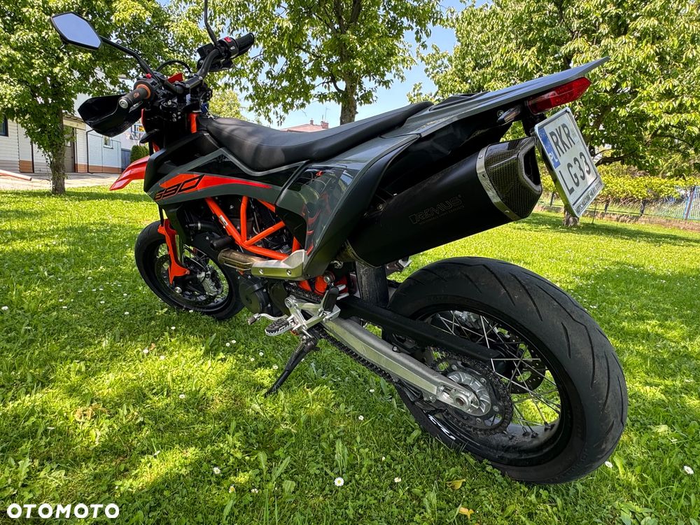 KTM SMC - 6