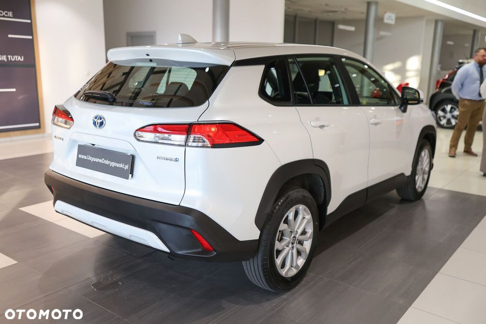 Toyota Corolla Cross - 13