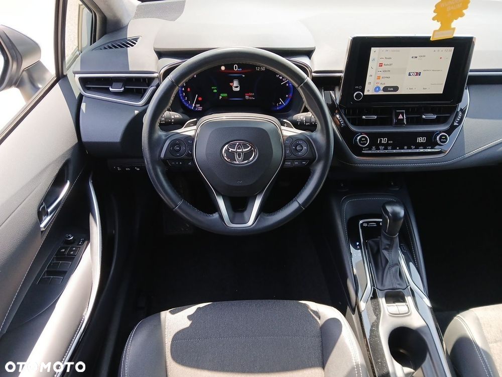 Toyota Corolla 2.0 Hybrid Comfort - 24