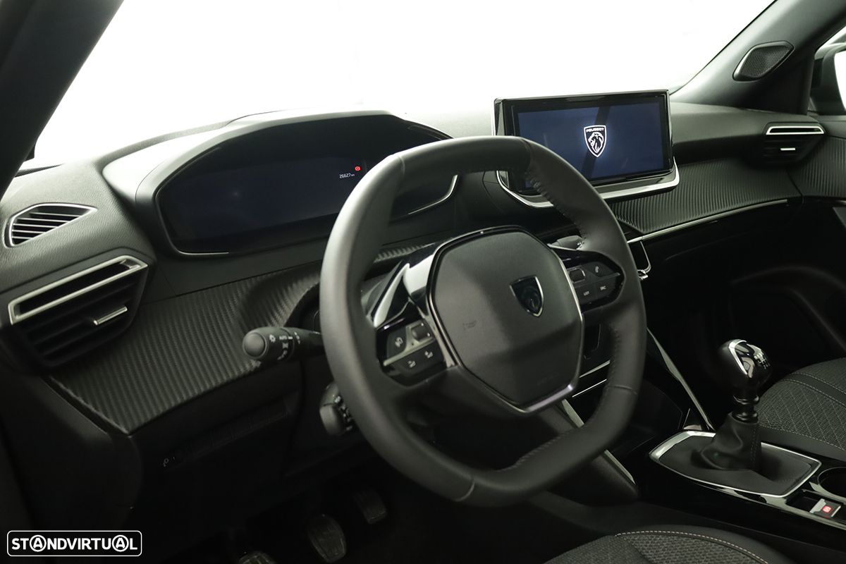 Peugeot 2008 1.2 PureTech Allure - 6
