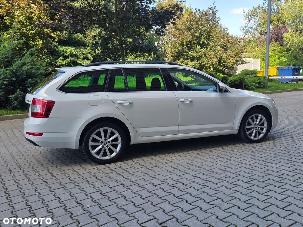 Skoda Octavia 2.0 TDI Drive - 9