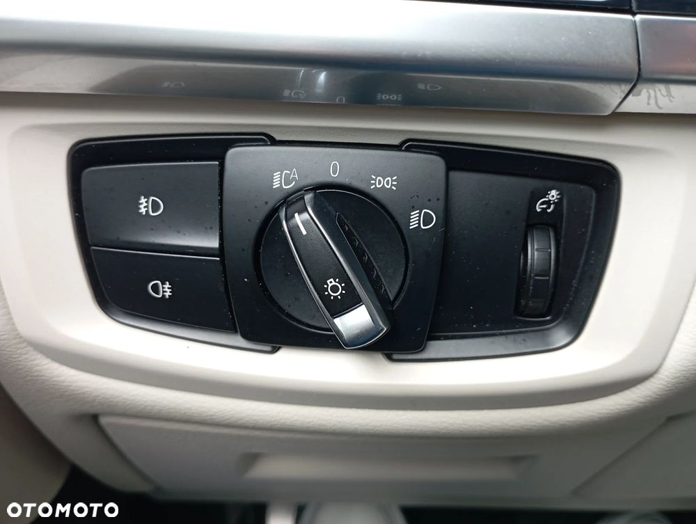 BMW X5 xDrive25d sport - 24