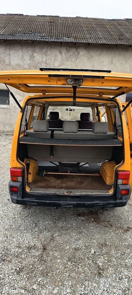Volkswagen Transporter - 10