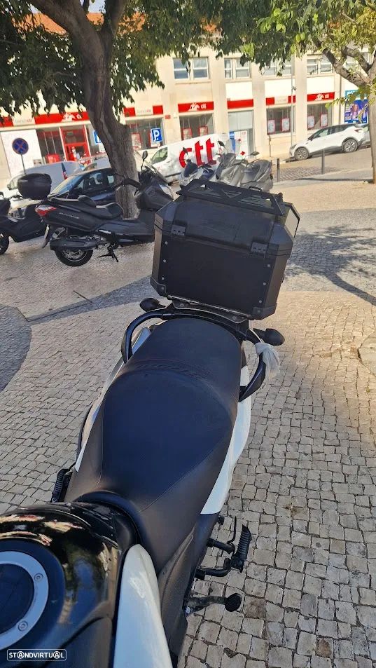 Suzuki DL dl 650 v strom - 10