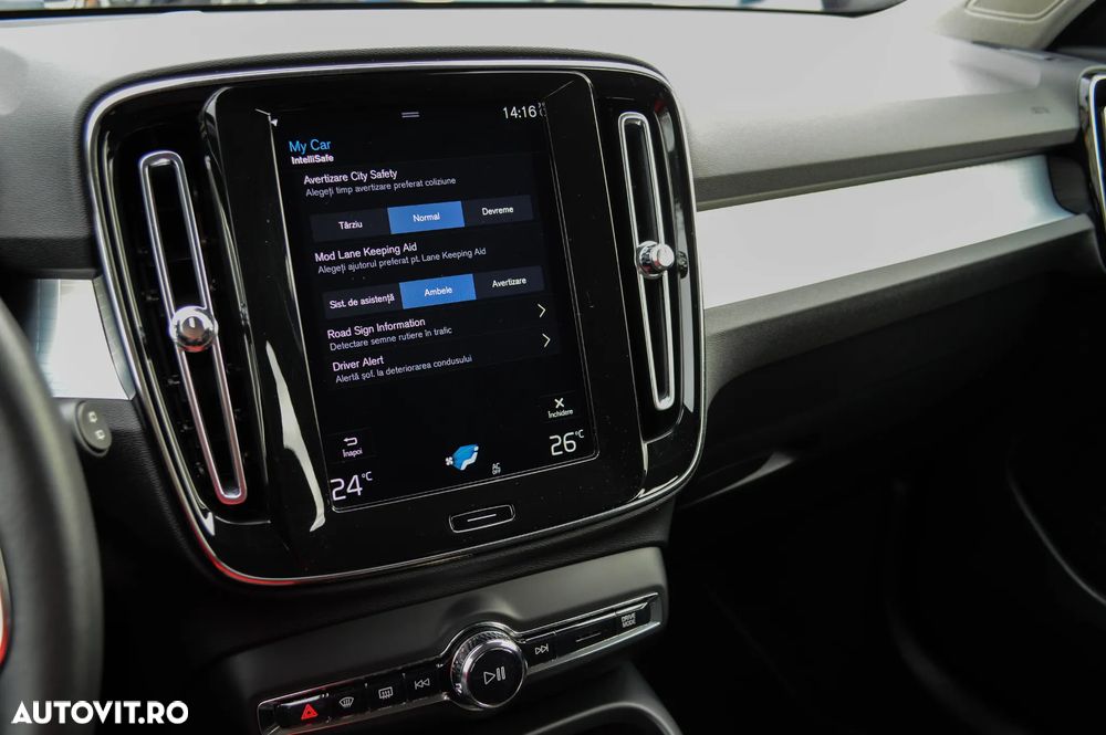 Volvo XC 40 T4 Recharge DKG Inscription - 13