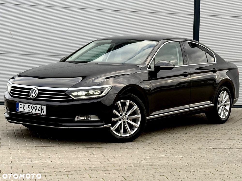 Volkswagen Passat 1.6 TDI SCR DSG - 3