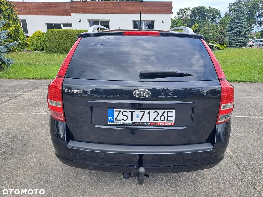 Kia Ceed 1.6 L - 15