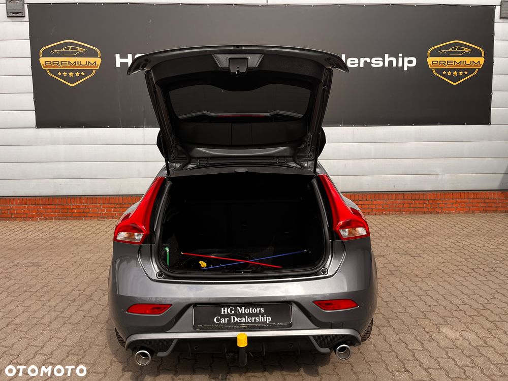 Volvo V40 T3 Geartronic RDesign - 12