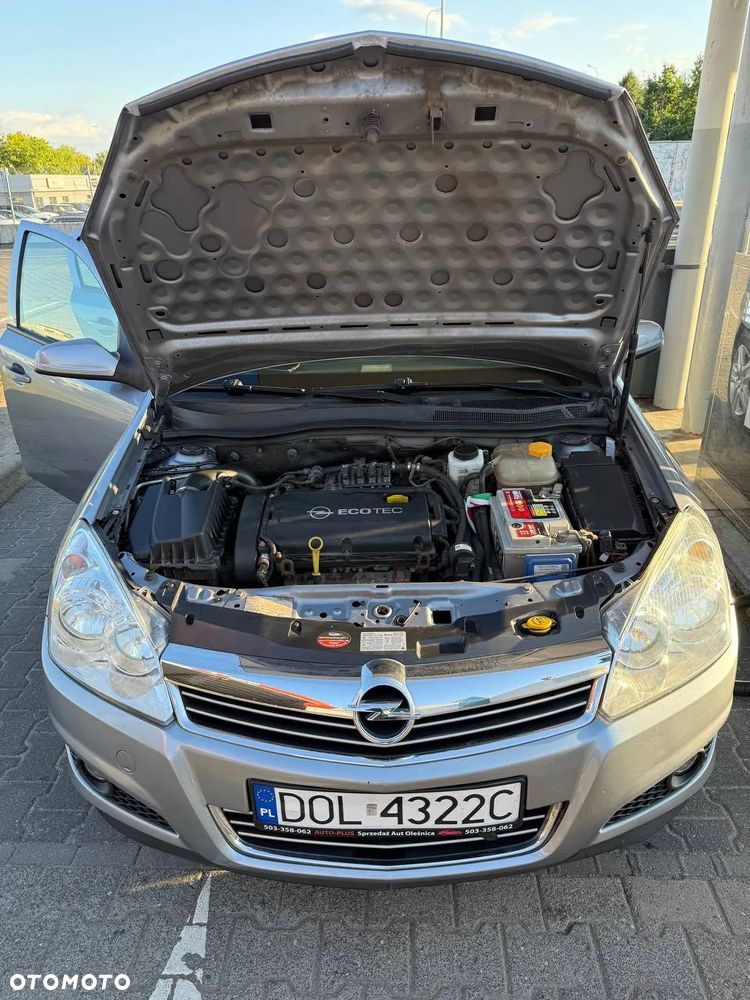 Opel Astra III 1.6 Essentia - 10