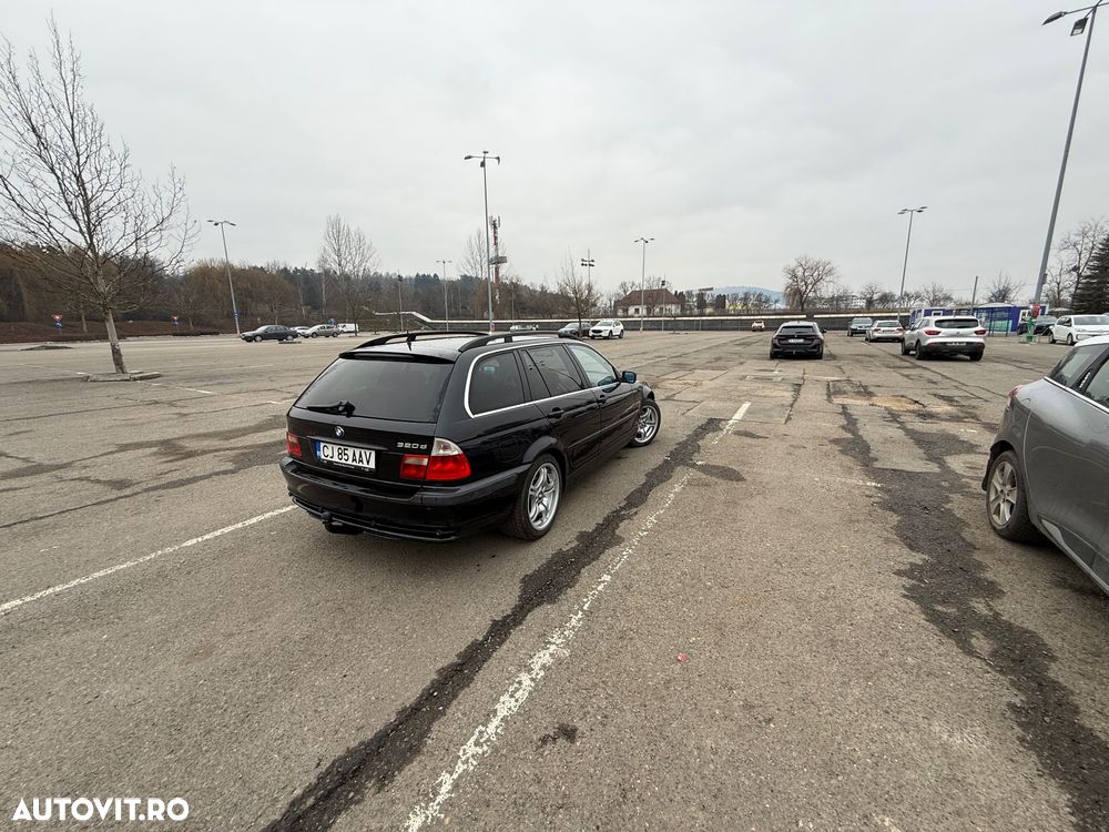 BMW Seria 3 320td - 9