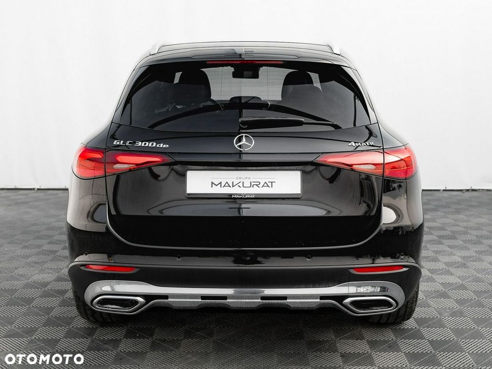 Mercedes-Benz GLC - 10