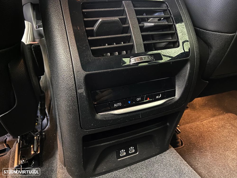 BMW X3 30 e xDrive Pack M - 12