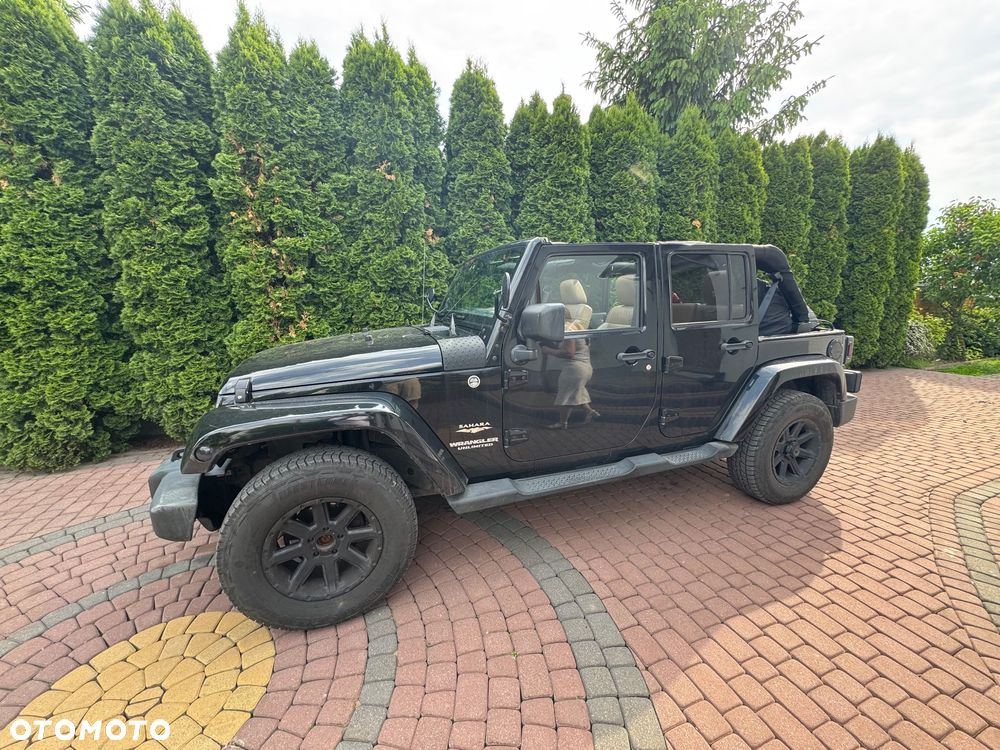 Jeep Wrangler - 23