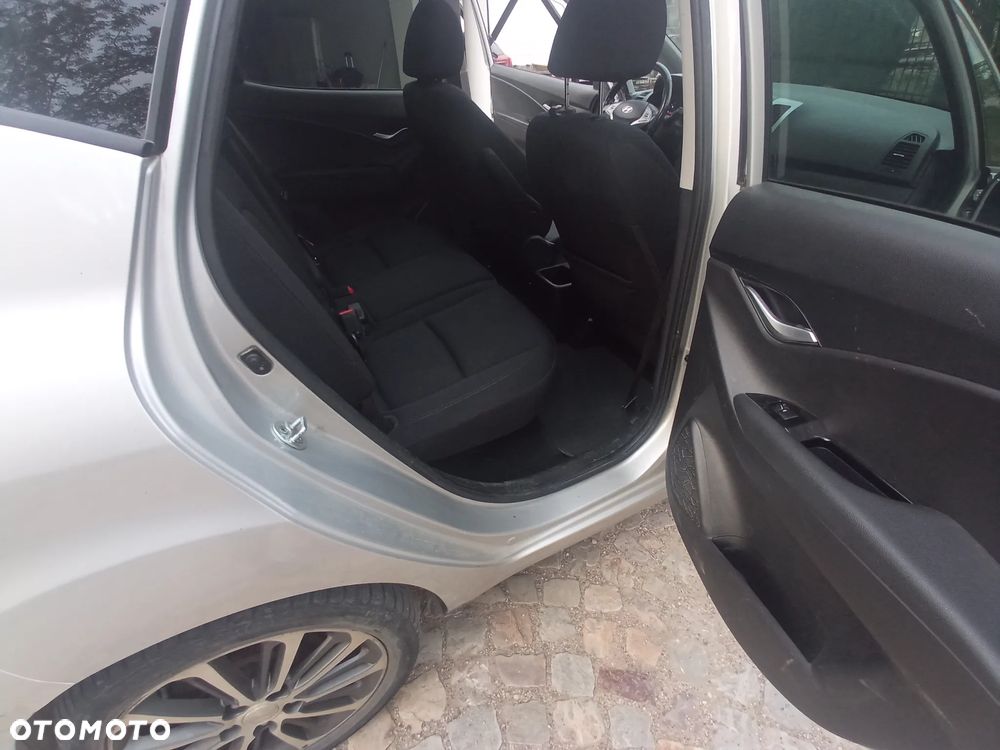 Hyundai ix20 1.6 CRDi Fifa World Cup Edition - 36