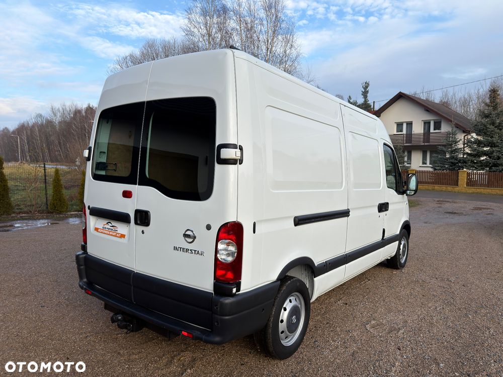 Nissan Interstar - 3