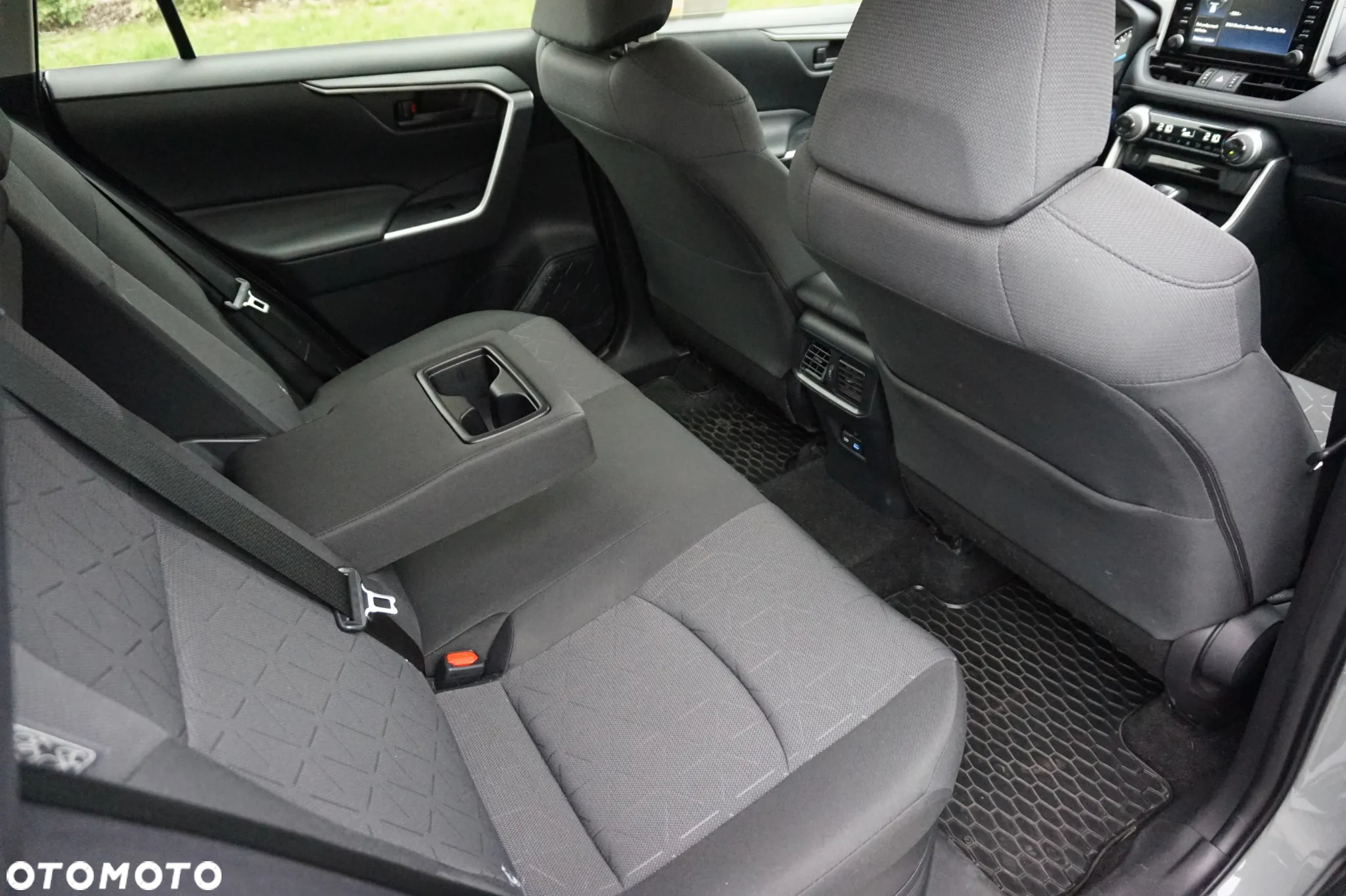 Toyota RAV4 2.5 Hybrid Active 4x2 - 14