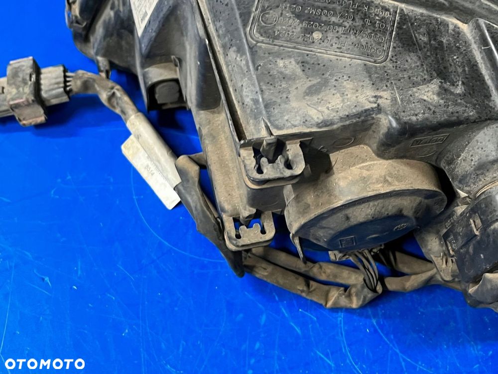 PRAWY XENON VOLVO XC90 LIFT EUROPA VALEO - 5