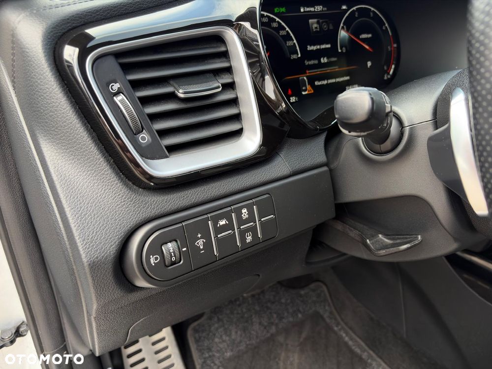 Kia Ceed 1.6 CRDi GT Line DCT - 13