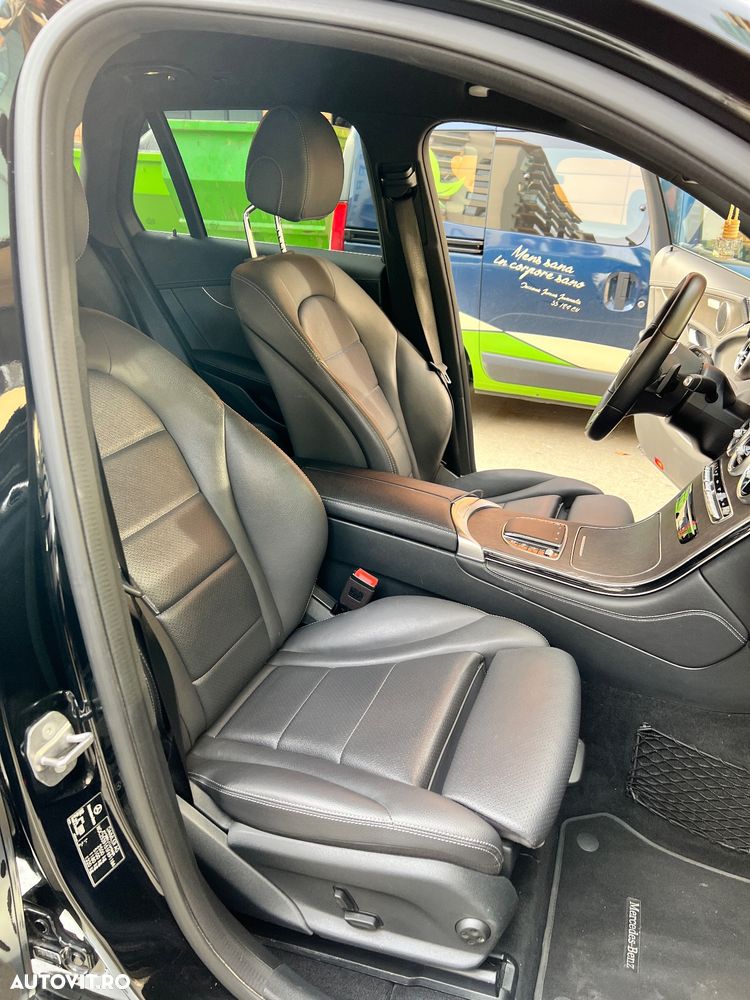 Mercedes-Benz GLC 220 d 4MATIC - 29