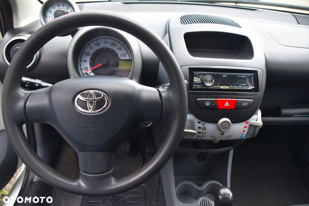 Toyota Aygo Edition - 13