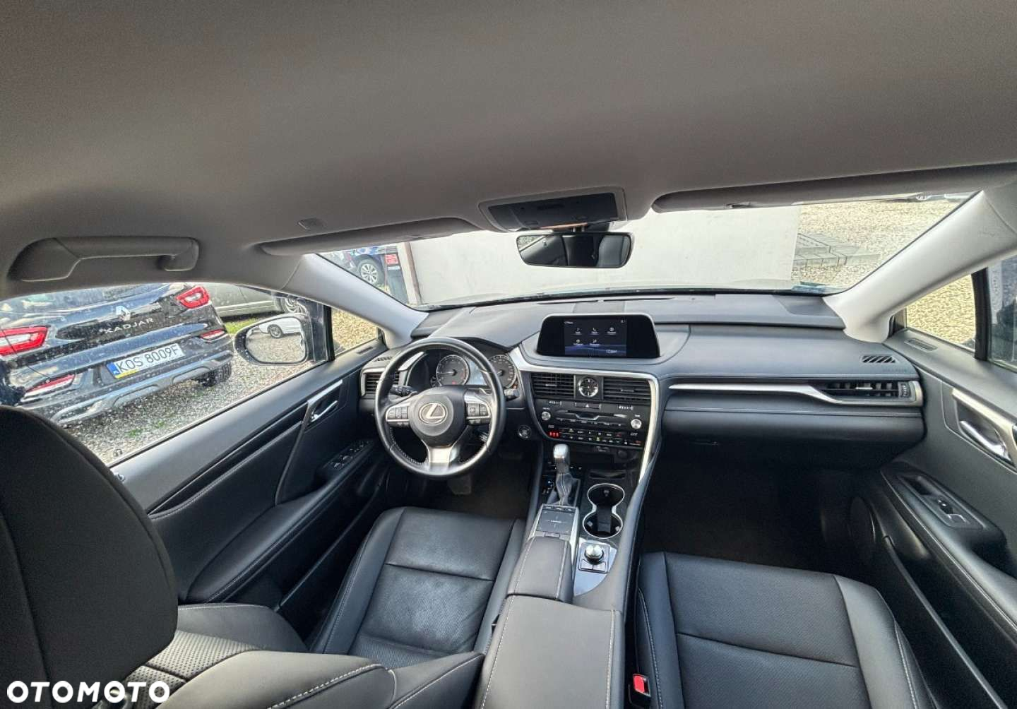Lexus RX - 24