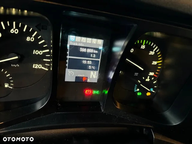 Mercedes-Benz Antos 2532 6x2 Chłodnia 9,8M Euro 6 - 12