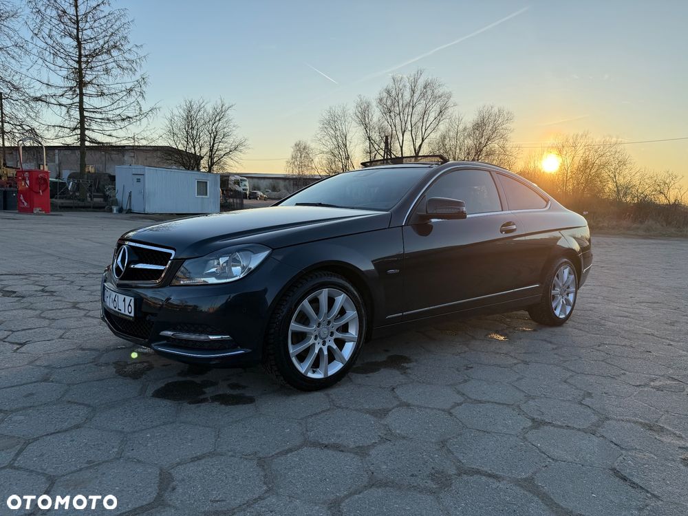 Mercedes-Benz Klasa C 250 (BlueEFFICIENCY) 7G-TRONIC - 22