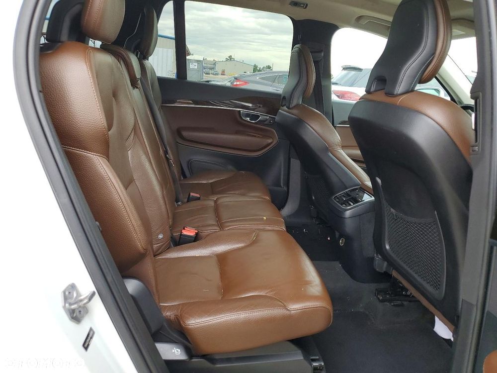 Volvo XC 90 T6 AWD Geartronic Momentum - 10