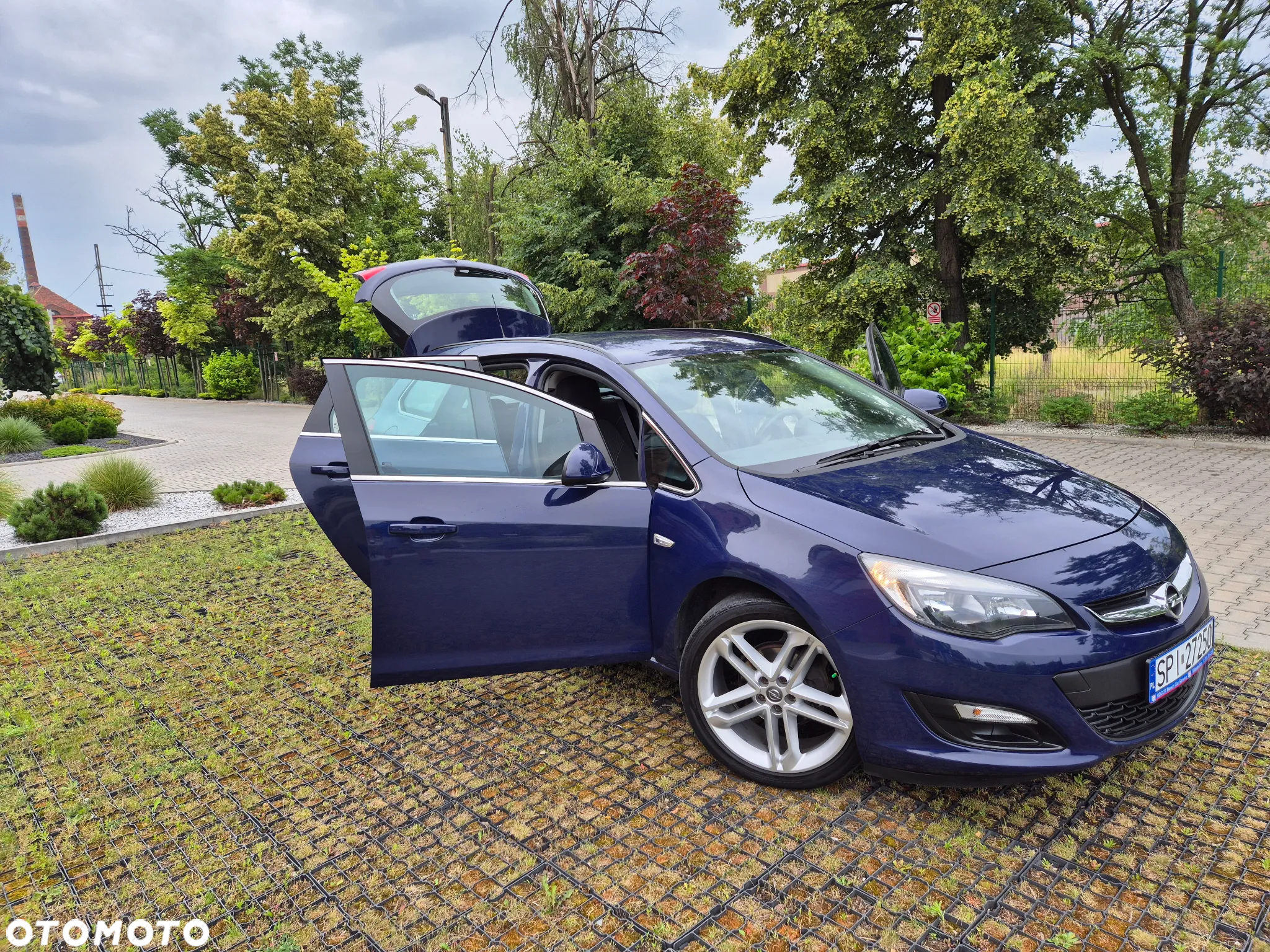 Opel Astra 1.6 Sports Tourer Style - 10