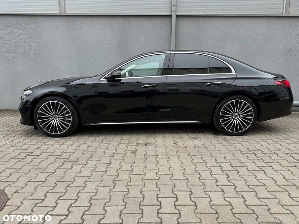 Mercedes-Benz Klasa E 220 d mHEV 4-Matic Avantgarde 9G-Tronic - 6