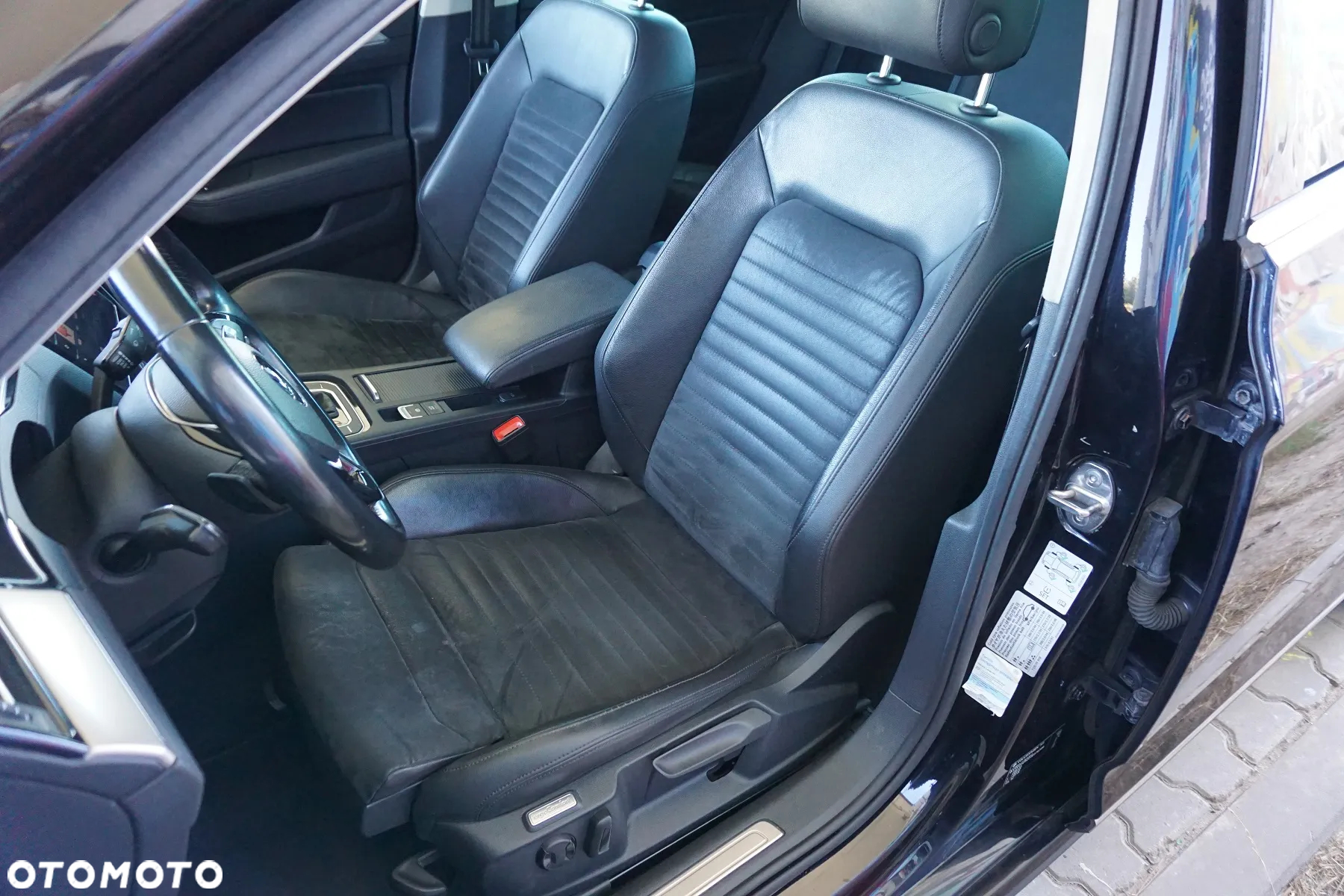 Volkswagen Passat 2.0 TDI Bi-Turbo BMT 4Mot Highline DSG - 17