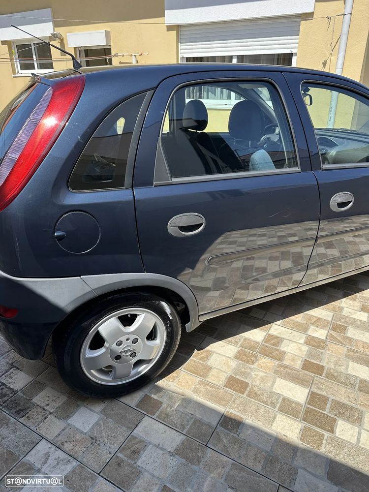 Opel Corsa - 2