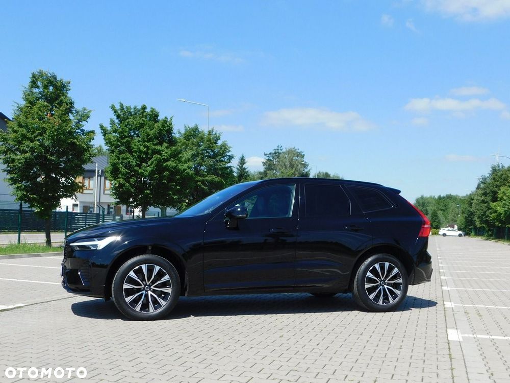 Volvo XC 60 B4 D R-Design - 22