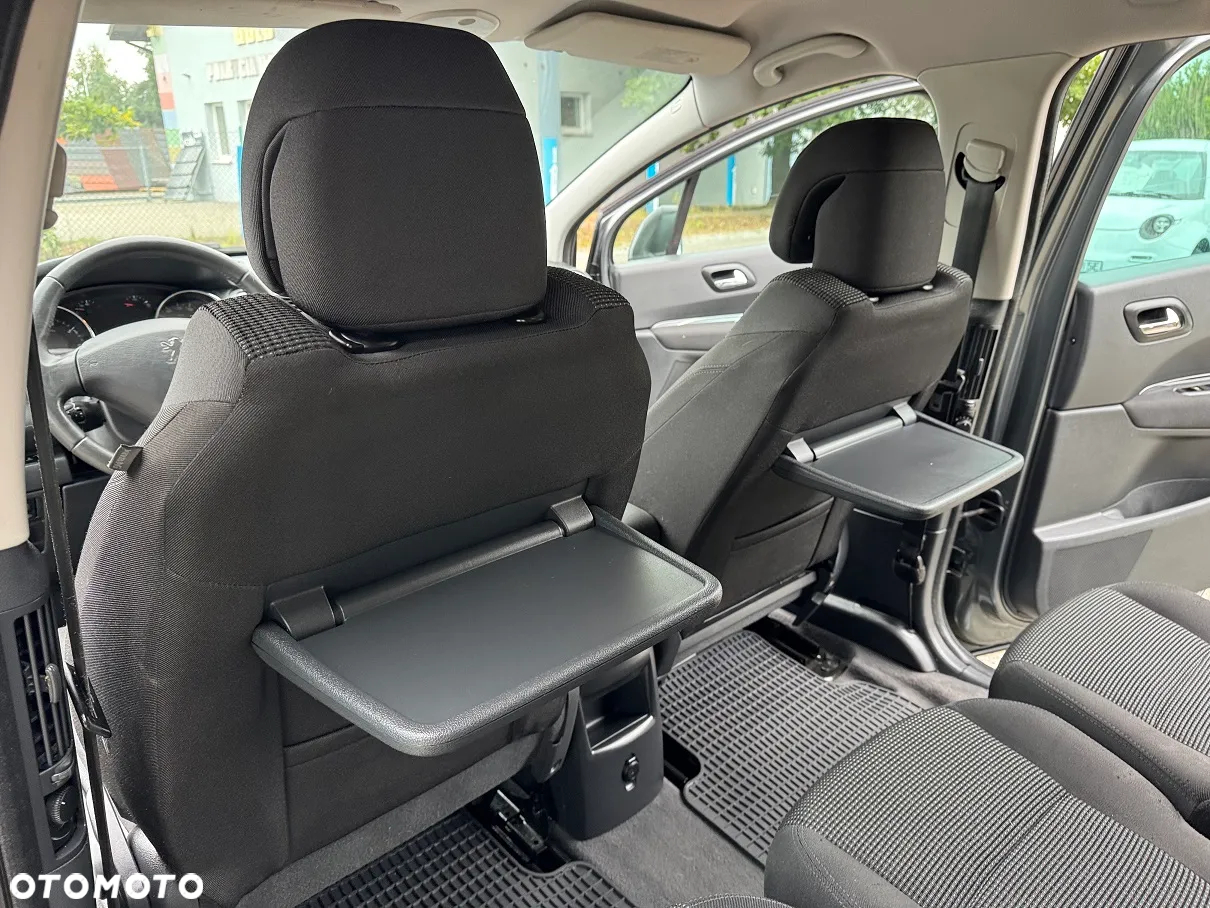 Peugeot 5008 - 22