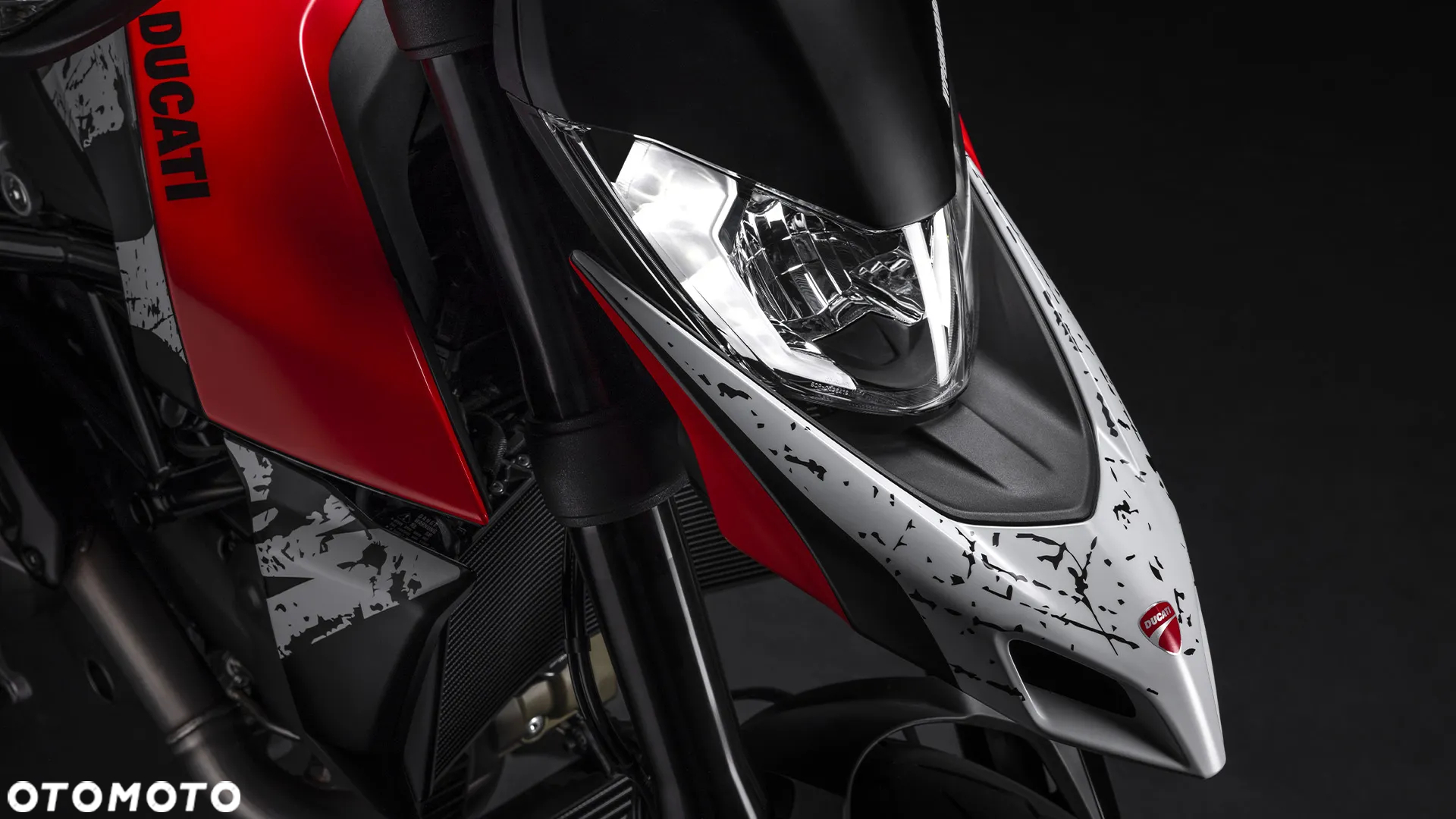 Ducati Hypermotard - 13