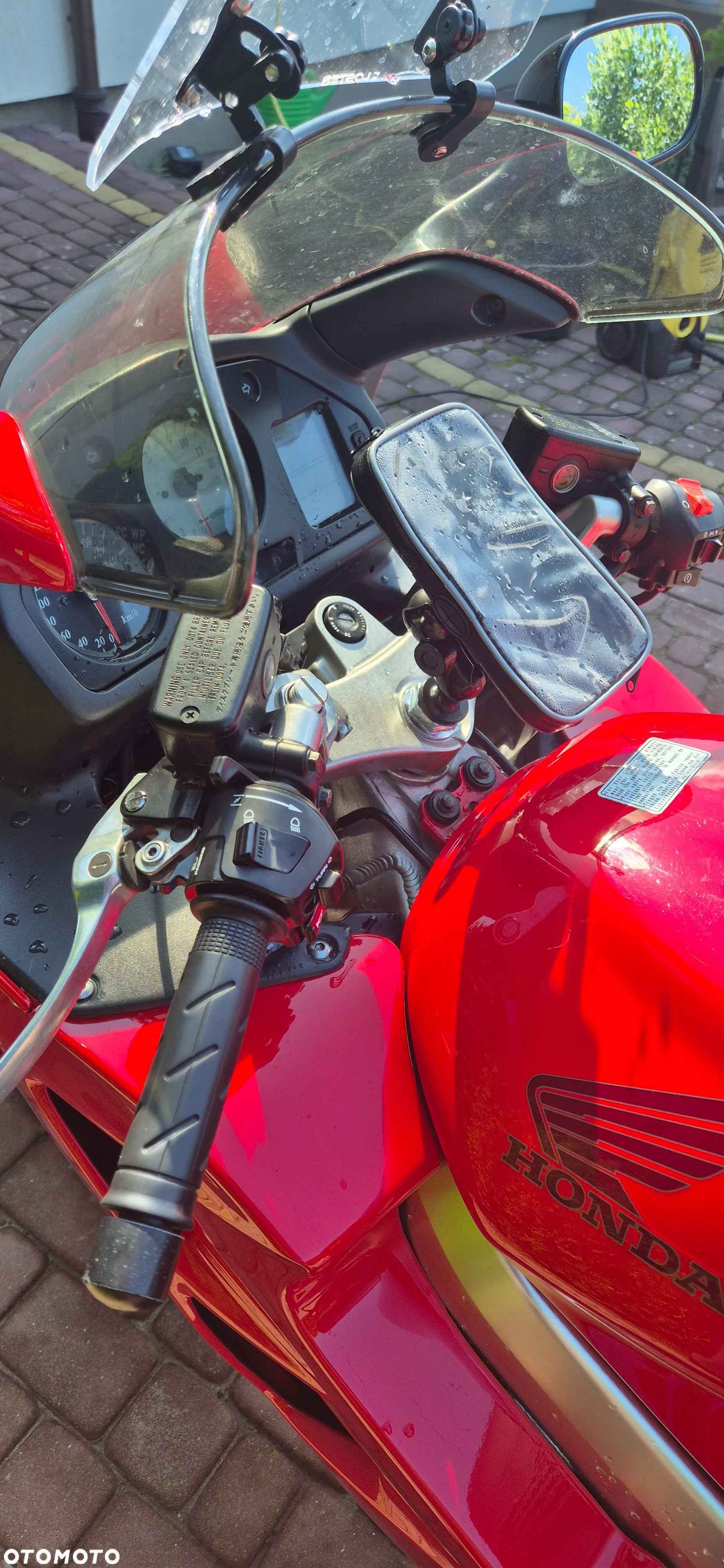 Honda VFR - 7