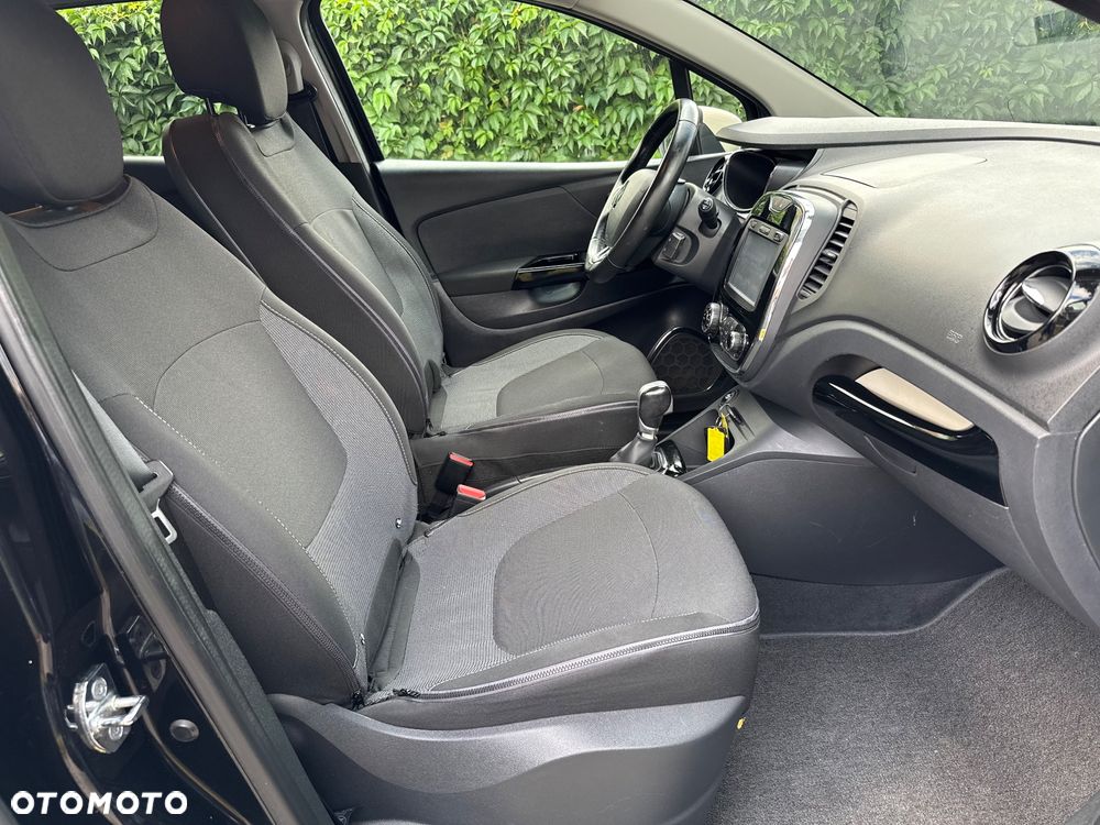 Renault Captur 1.2 Energy TCe Limited EDC - 27