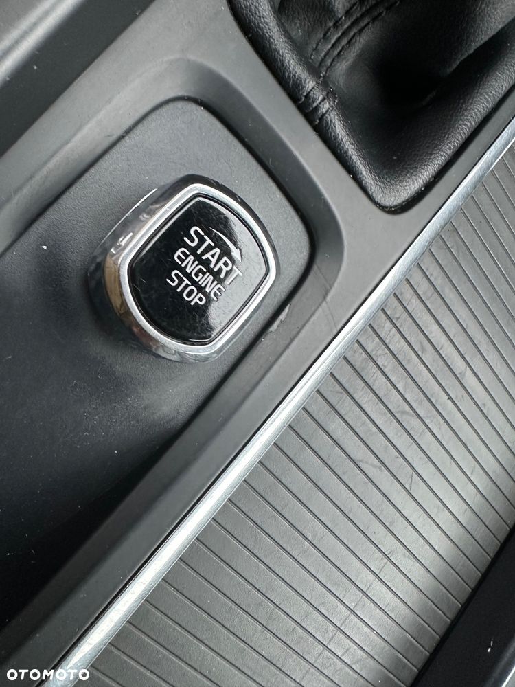 Volvo V60 D3 Summum - 11