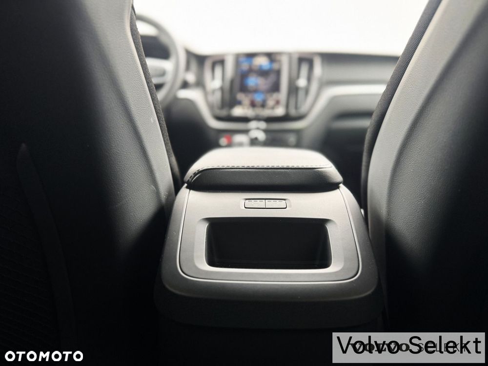 Volvo XC 60 - 24