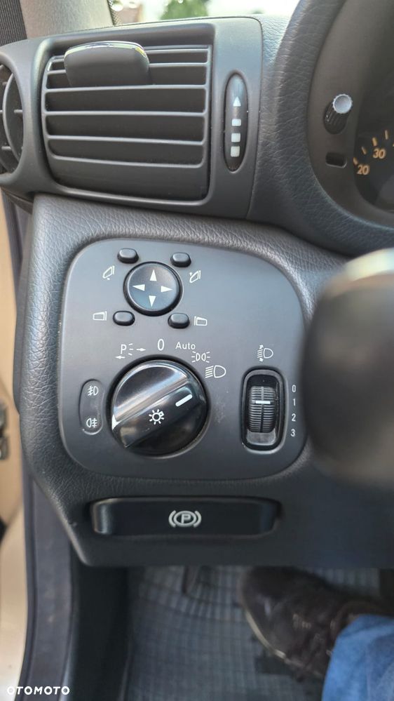 Mercedes-Benz Klasa C - 10