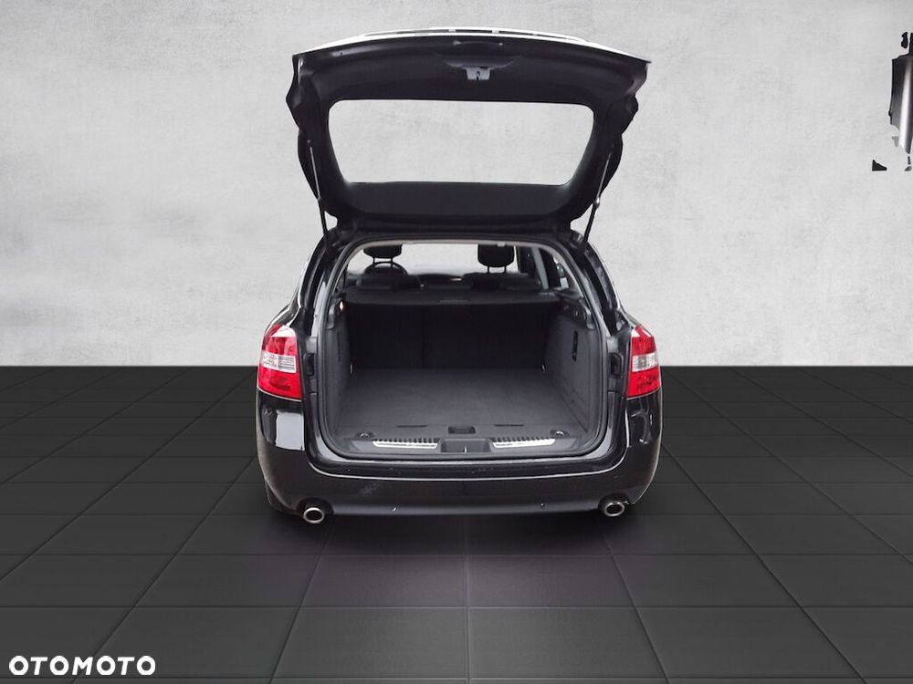 Renault Laguna 3.5 V6 Initiale - 6