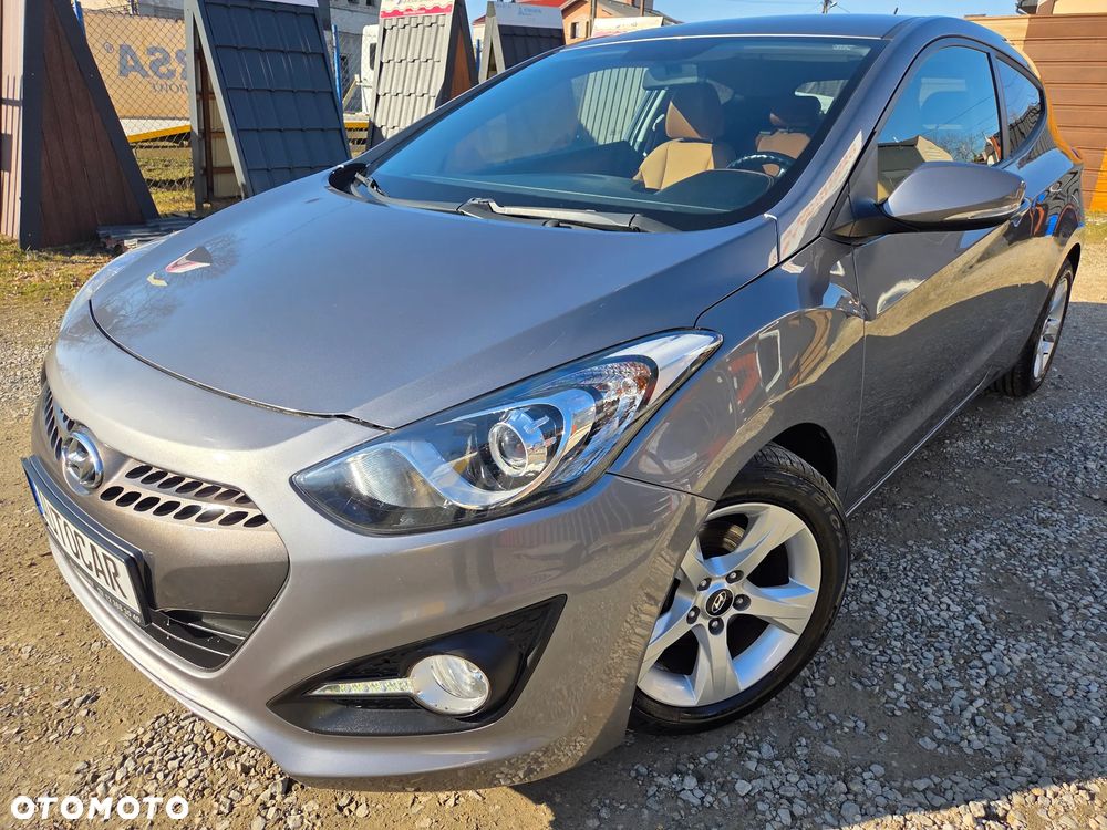 Hyundai i30 1.6 GDI Comfort - 1