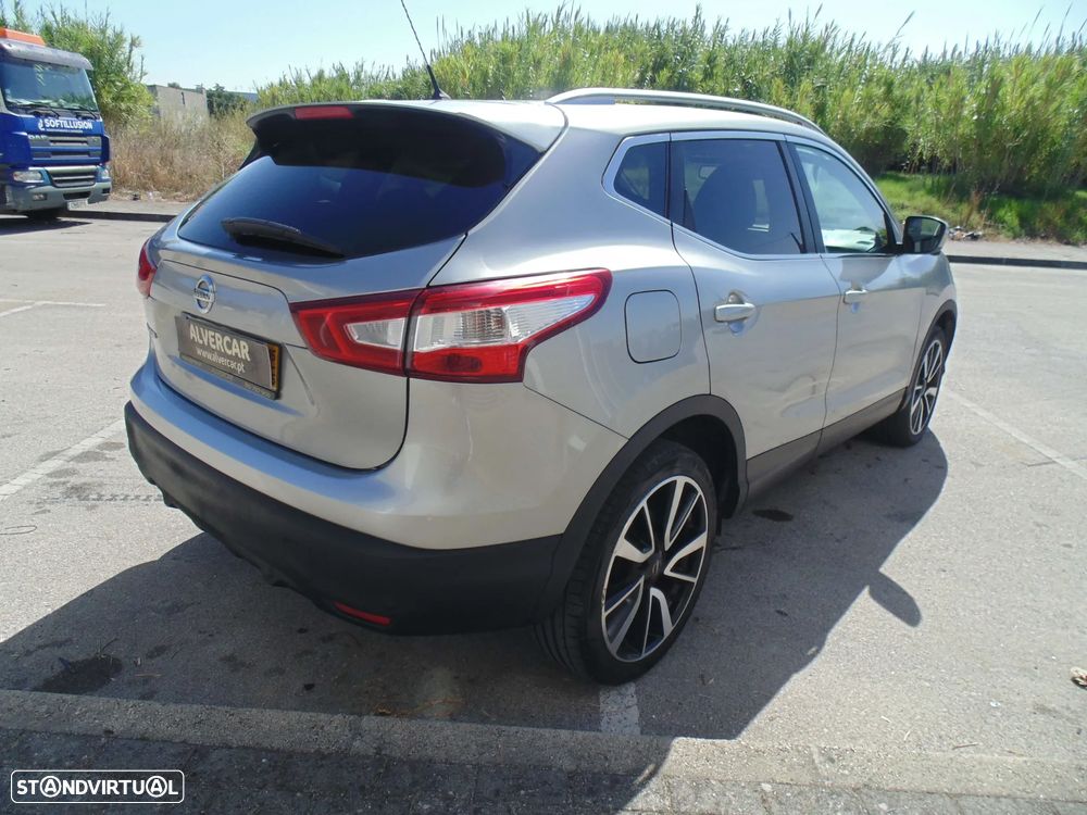 Nissan Qashqai 1.6 dCi Tekna Premium 18 360 - 11